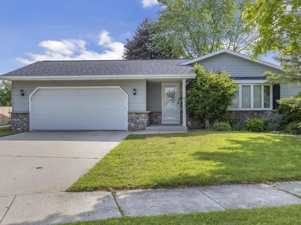 1723 Hilltop DRIVE, Sheboygan, WI 53081