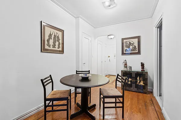 Sold by Compass | media 2