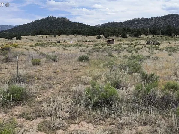 66 Navajo Dr, Canon City, CO 81212