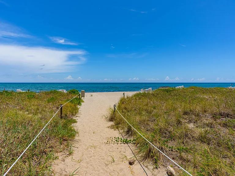 1500 S Ocean Blvd #704 — Photo 51
