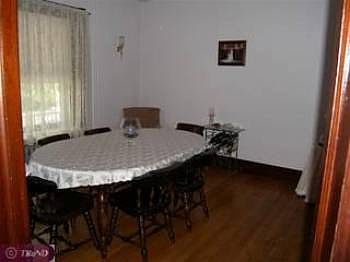 3rd image of 229 Noble St