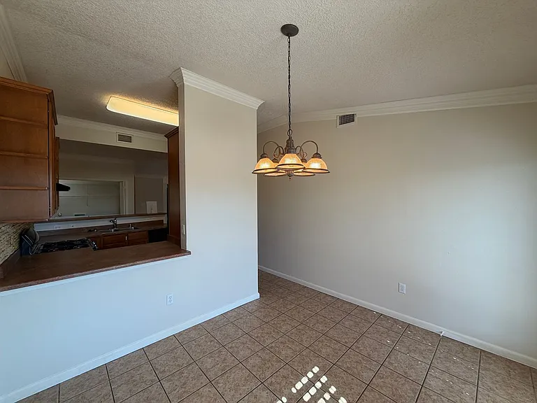10540 Calle Merida NW — Photo 20