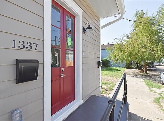 3rd image of 1337 Mandeville St