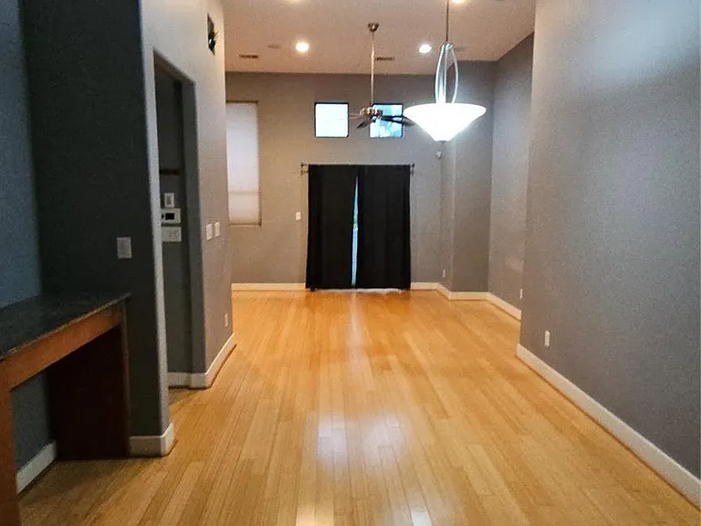 2301 Camden Dr #B — Photo 19