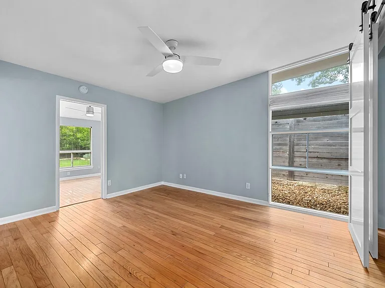 2618 Pembrook Trl — Photo 16