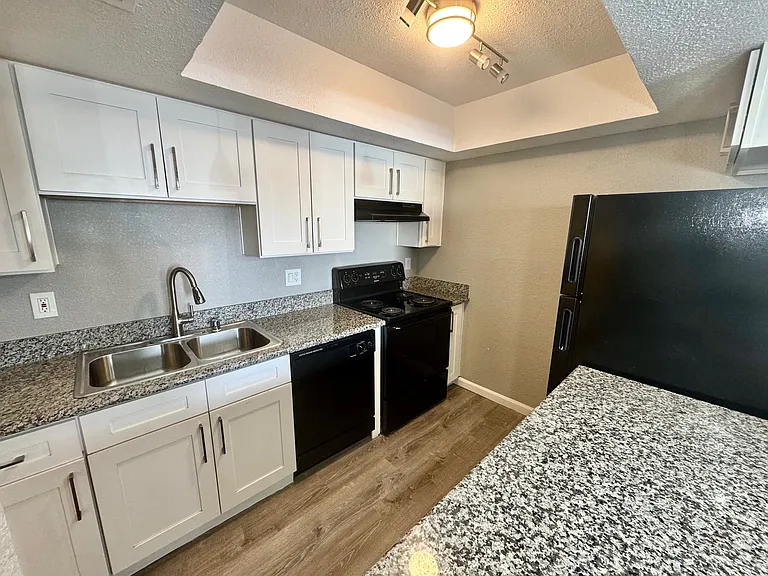 6441 Casada Way #5 — Photo 5