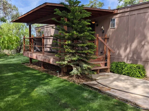 39513 Pepperweed Rd, Squaw Valley, CA 93675