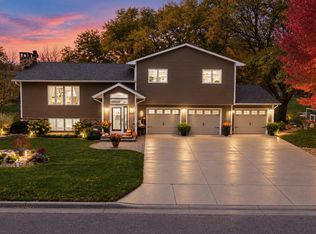 1309 Oriole Dr, Albert Lea, MN 56007