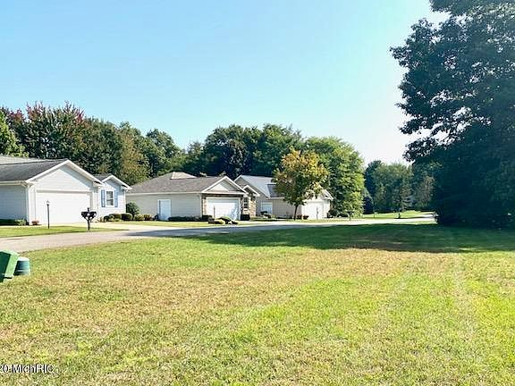 5th image of LOT 14 Creekside Dr
