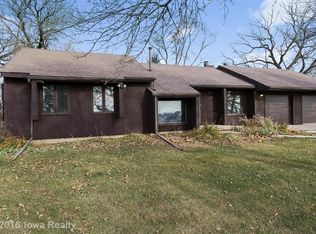 375 335th St, Perry, IA 50220