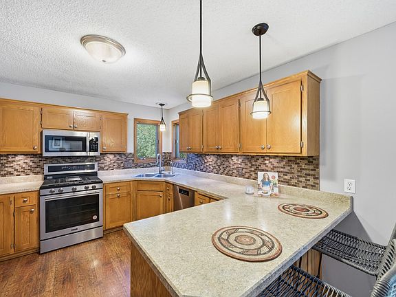 2nd image of 13476 Granada Ave