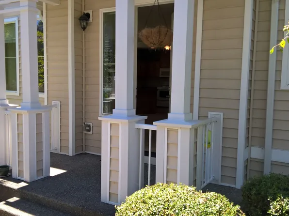 2125 Bobs Hollow Ln Unit B, Dupont, WA 98327