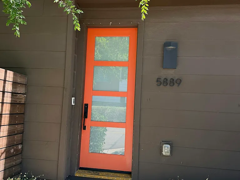 5889 Abbott St — Photo 2