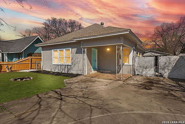 1823 Edison Dr