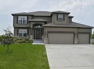 11228 N Randolph Ave, Kansas City, MO 64157