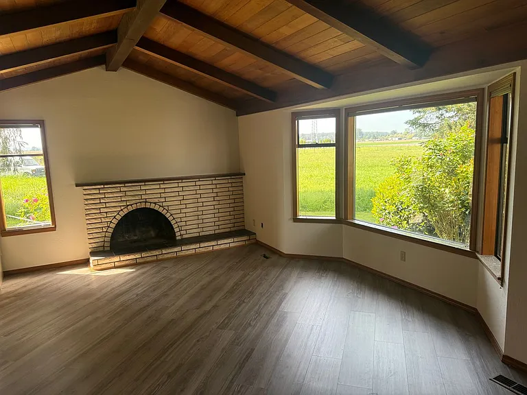 16325 Dike Rd — Photo 5