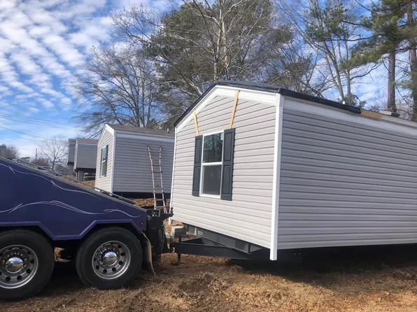 (undisclosed Address), Easley, SC 29640