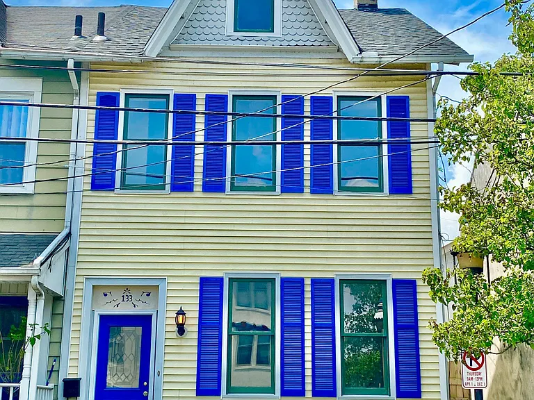 133 S 5th St — Photo 1