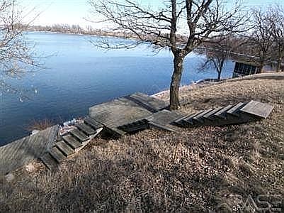 North Edge Prop Lk Acces