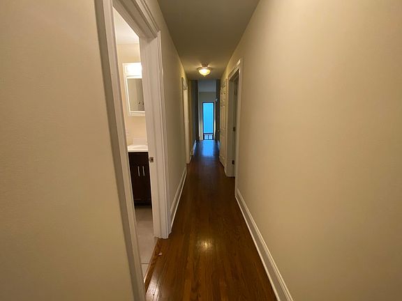 5th image of 873 W Lill Ave #1F