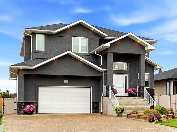 2nd image of 76 Emerald RIDGE E