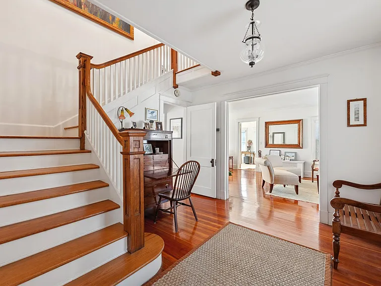 24 Jennings Ave — Photo 6