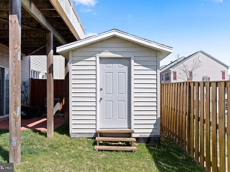 2613 Glenriver Way — Photo 16