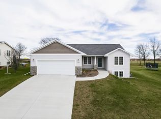 525 East St, Clinton, WI 53525
