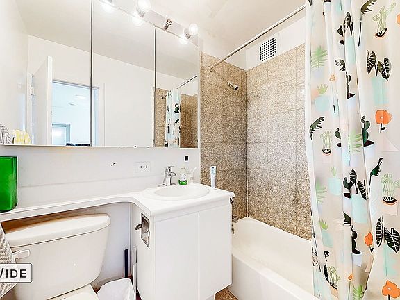 4th image of 188 E 93rd St APT 3K
