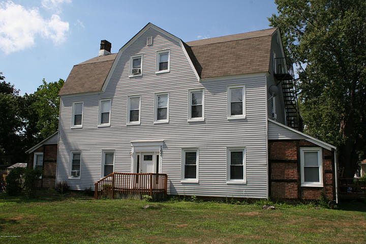 2nd image of 12 W Hillsdale Ave