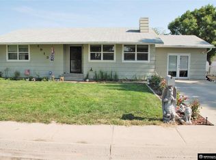 1913 Cardinal St, Worland, WY 82401