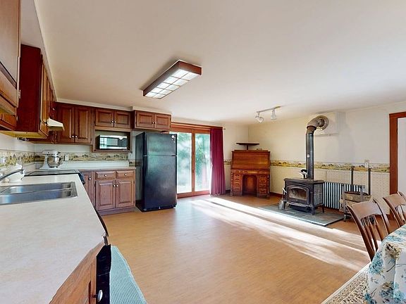 5th image of 55 Richard Road