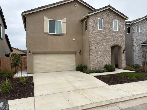 121 N Miami Ave, Fresno, CA 93727