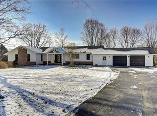 41 Quaker Meeting House Rd, Honeoye Falls, NY 14472