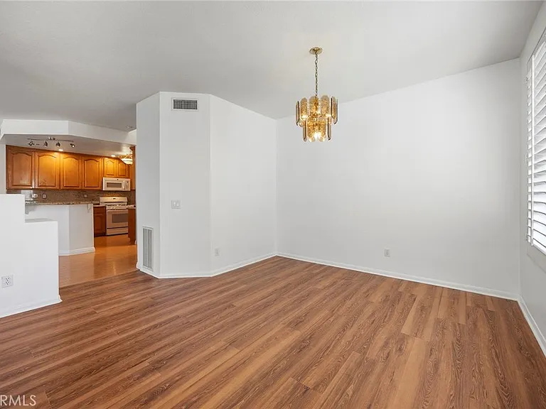 2260 Indigo Hills Dr #5 — Photo 4