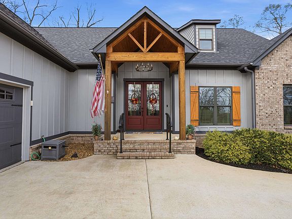 4th image of 722 Lakeview Crest Dr