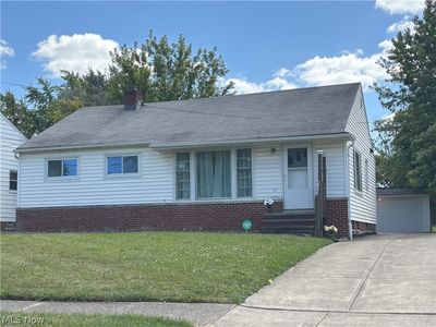 20732 Applegate Rd, Maple Heights, OH, 44137