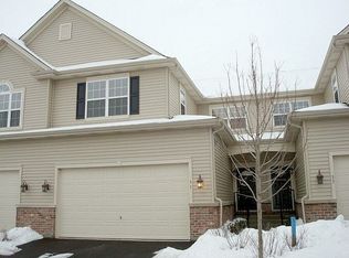 31 Melrose Ct, South Elgin, IL 60177