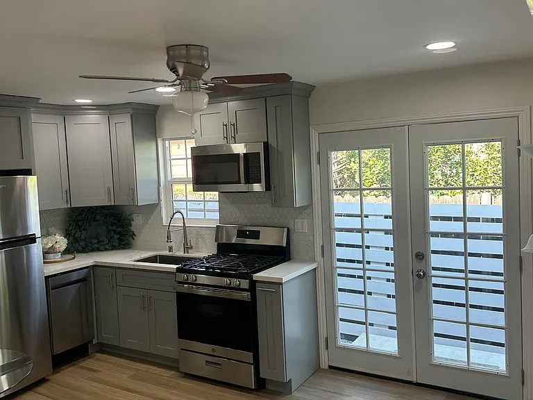 116 W Arbor St #B — Photo 4