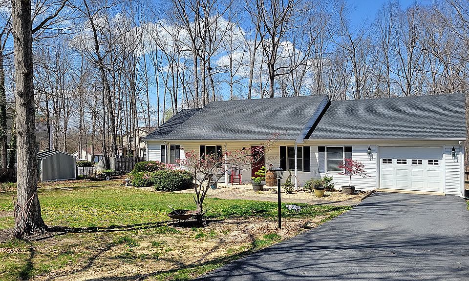 214 Beagle Gap Run, Waynesboro, VA 22980 Zillow