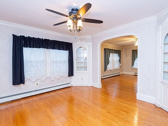 4th image of 10 Dartmouth St