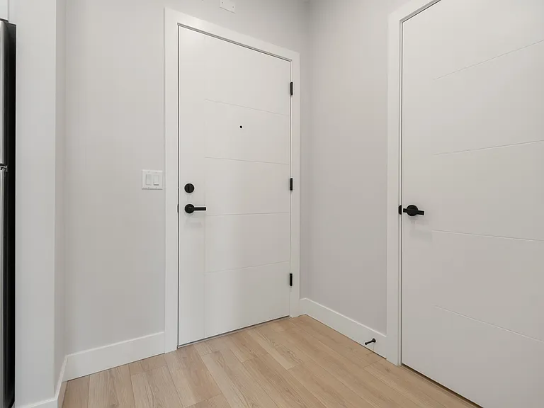 45754 Wellington Ave #401 — Photo 5