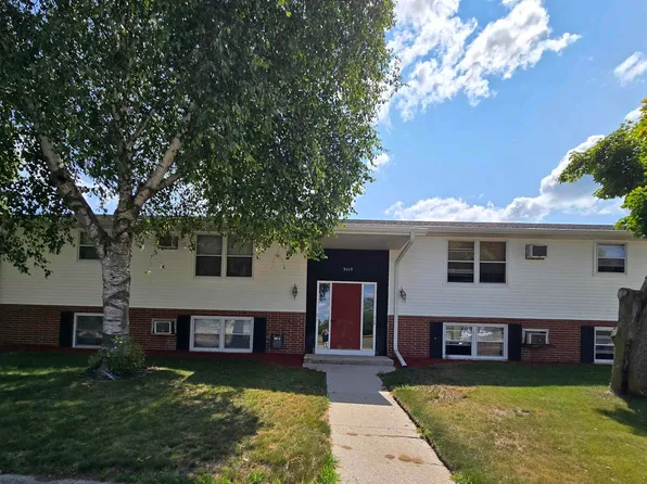 3419 Sayer Ave, Two Rivers, WI 54241