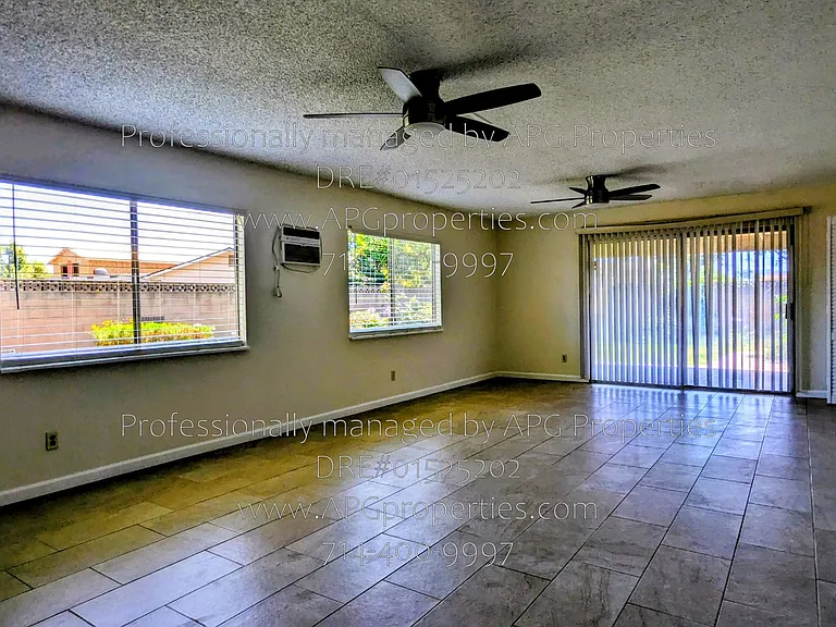 13392 Dawn Ave — Photo 2