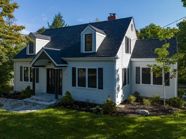 77 State Street, Ellsworth, ME 04605