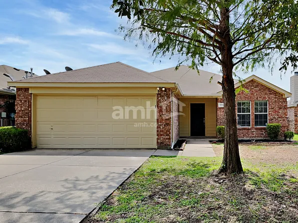 1004 Chelsea Ln, Forney, TX 75126
