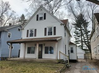3235 Algonquin Pkwy, Toledo, OH 43606