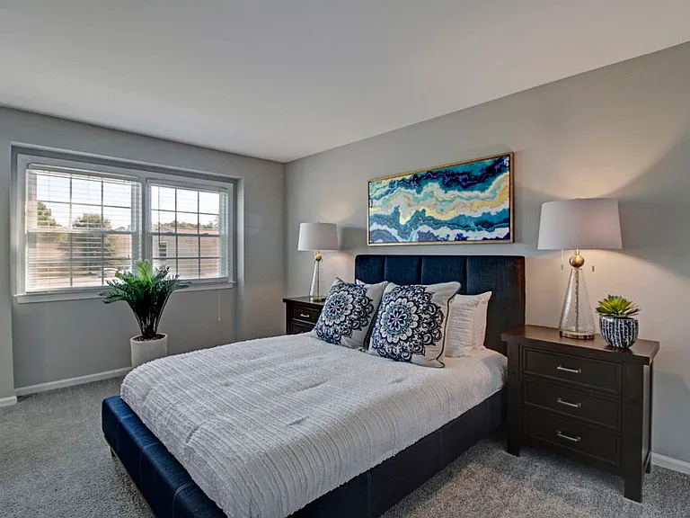 2112A Criston Dr — Photo 11