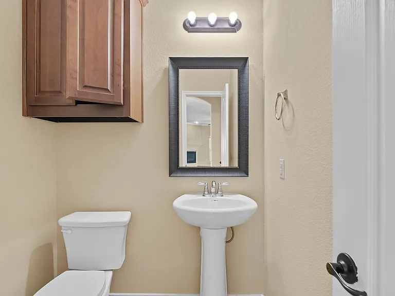 4213 Kiowa Dr — Photo 8