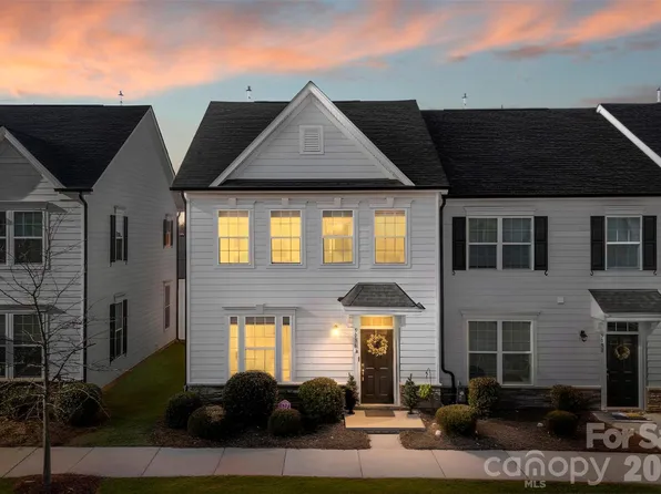 5036 Patton Dr, Gastonia, NC 28056